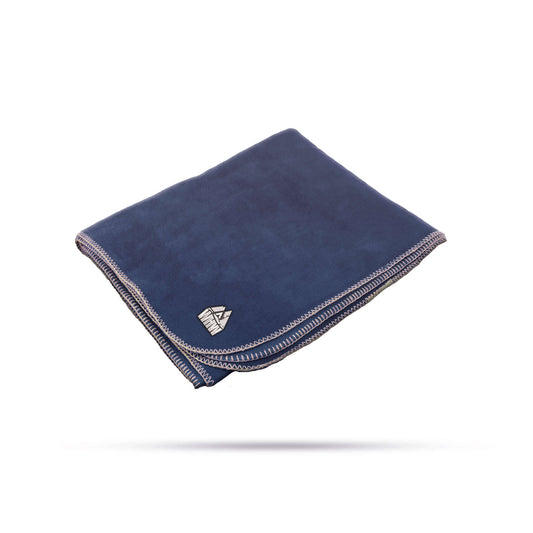West Highland Way Fleece Travel Blanket (Navy)